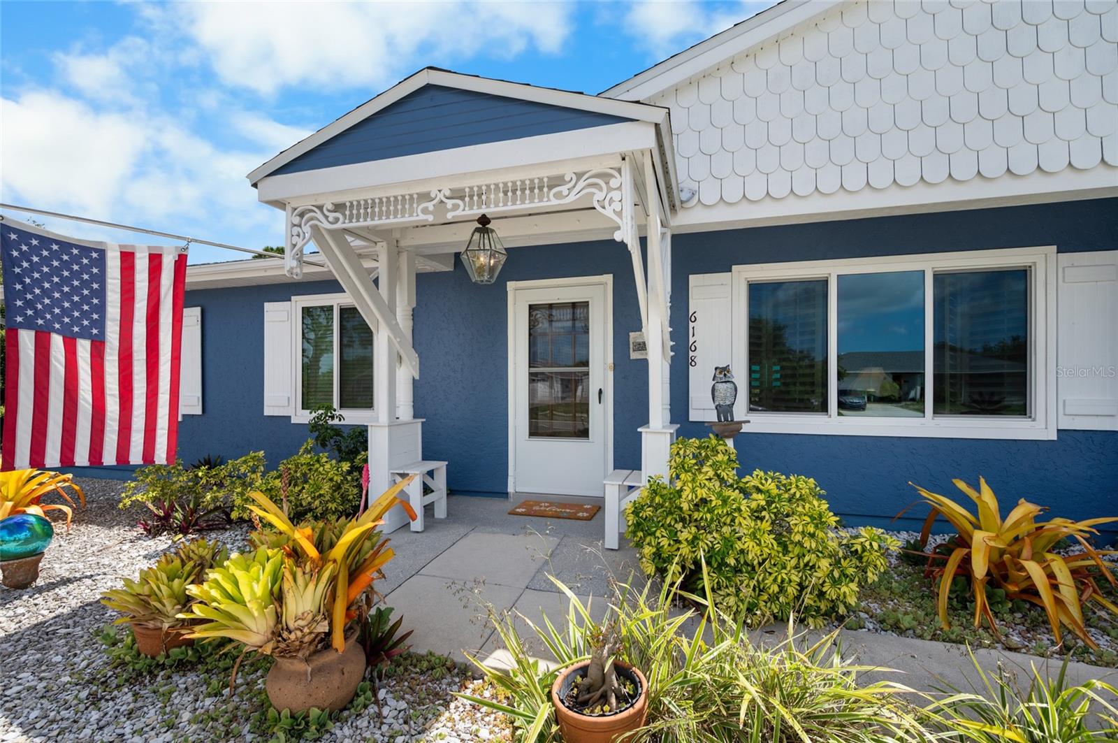 Image 4 of 54 For 6168 Sunnybrook Boulevard