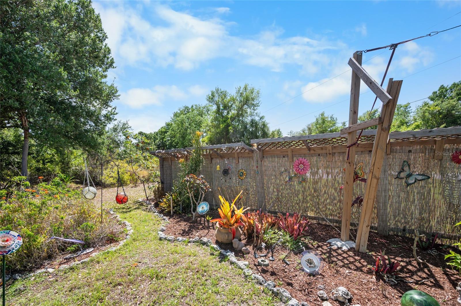 Image 40 of 54 For 6168 Sunnybrook Boulevard