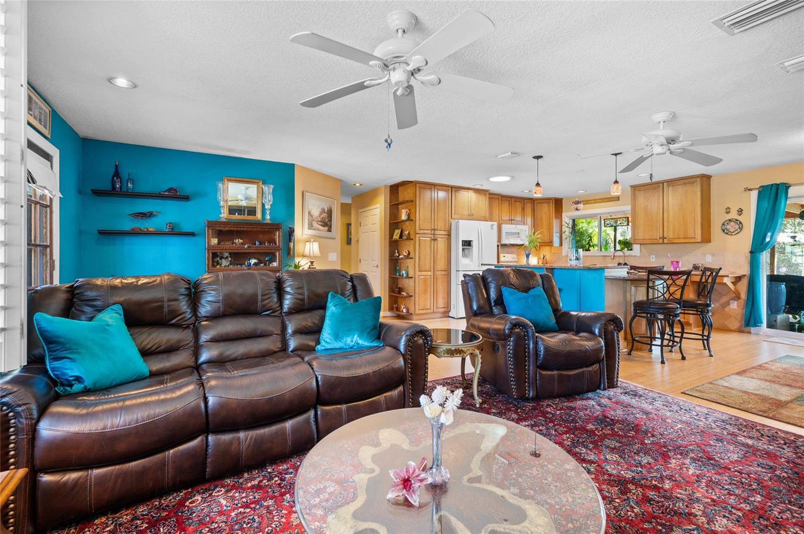 Image 7 of 54 For 6168 Sunnybrook Boulevard