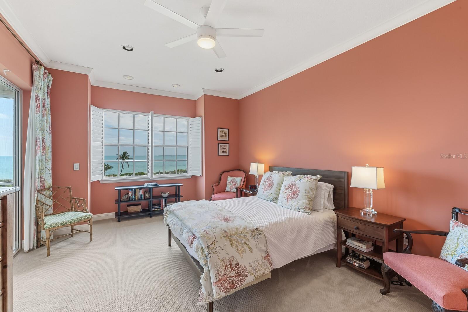 Image 14 of 42 For 739 Harbor Drive 2