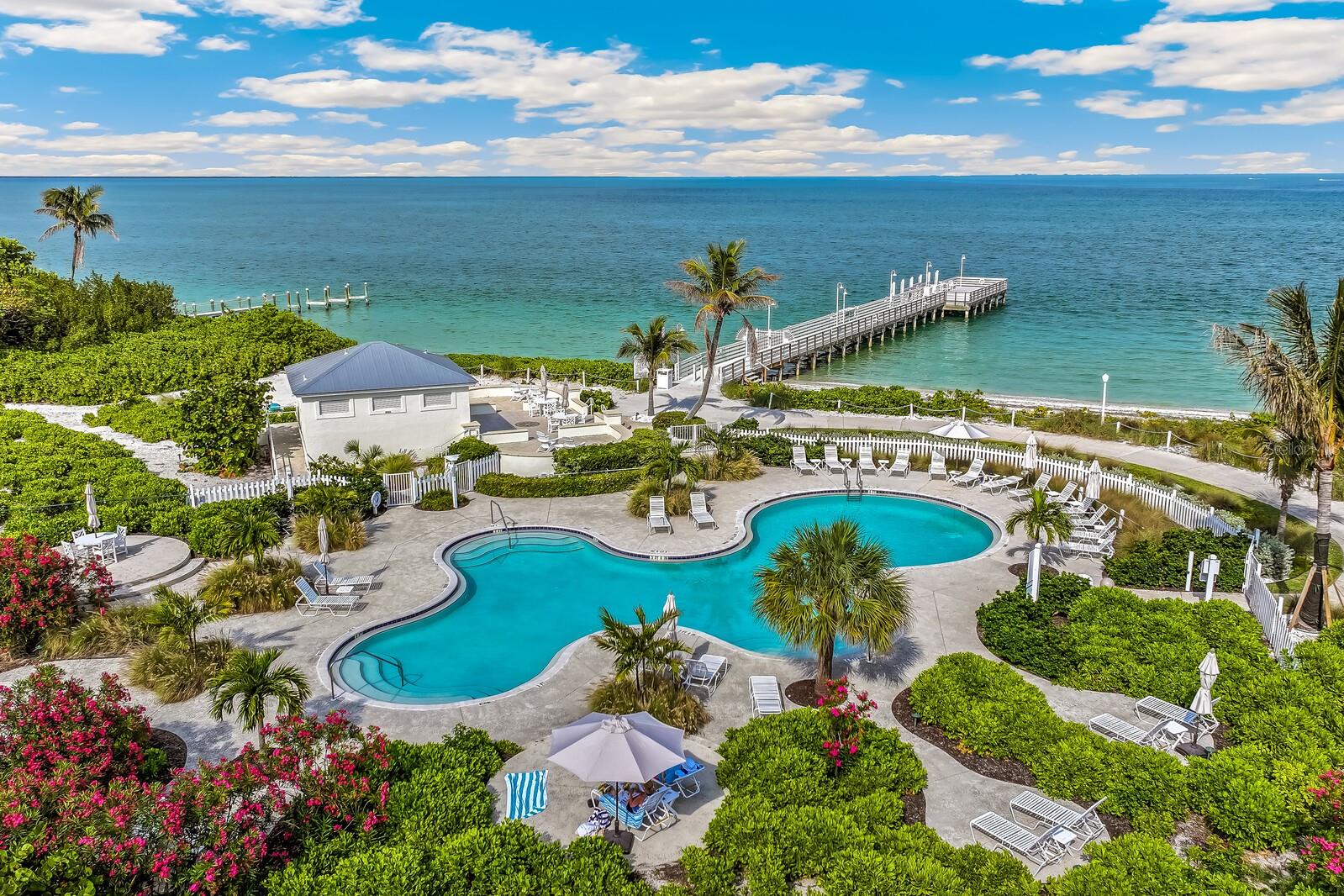 Image 27 of 42 For 739 Harbor Drive 2