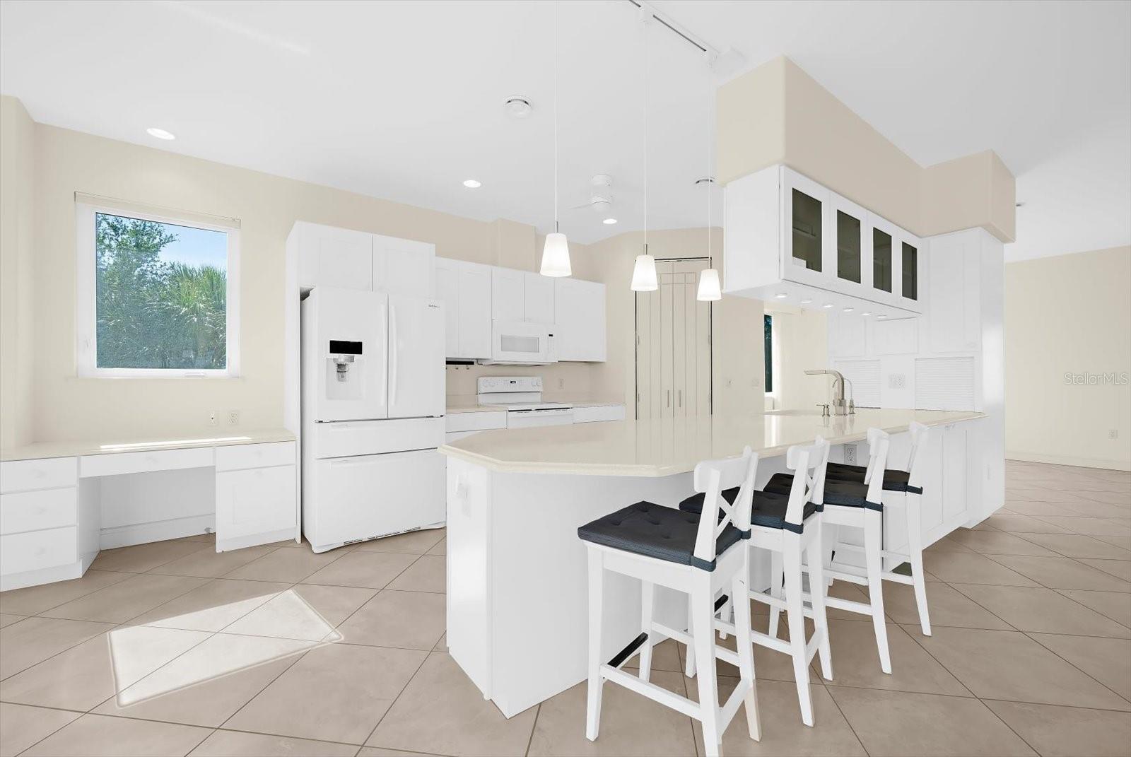 Image 17 of 62 For 15435 Appleton Boulevard