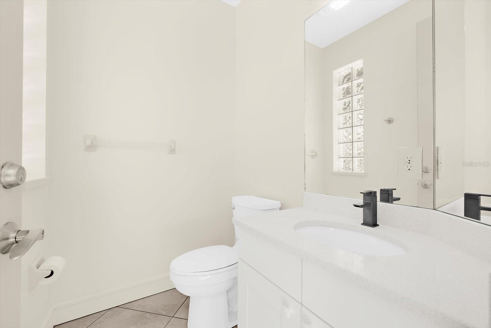 Image 48 of 62 For 15435 Appleton Boulevard