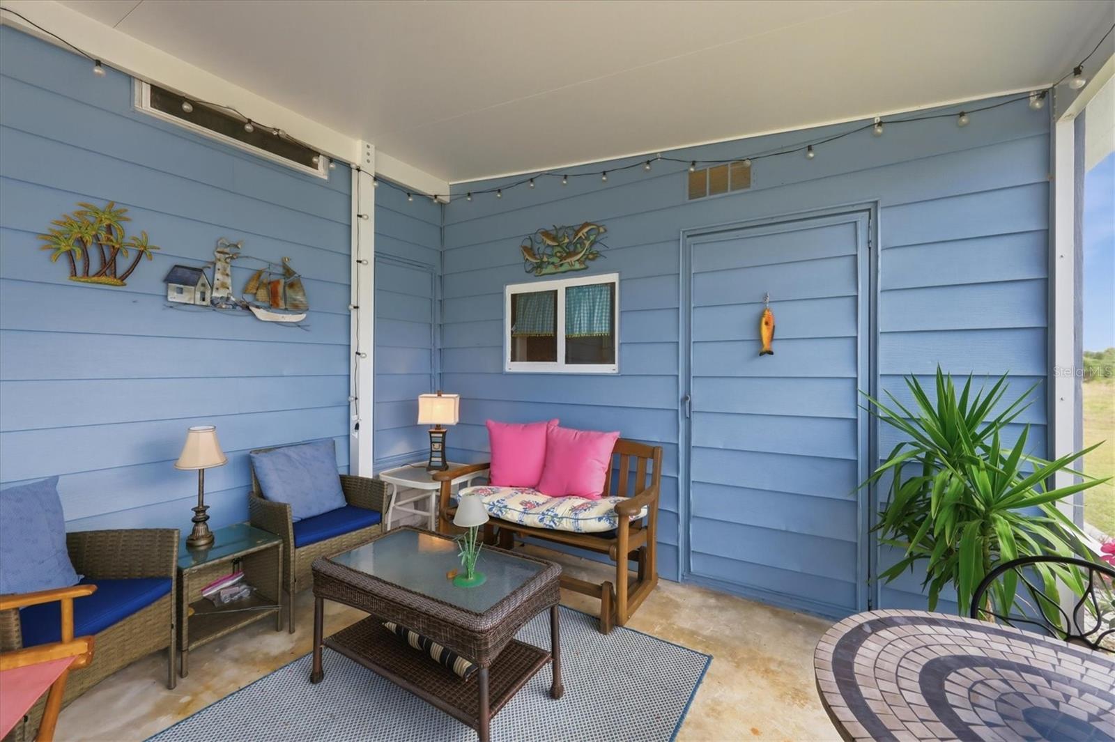 Image 25 of 48 For 727 Butterfield Circle