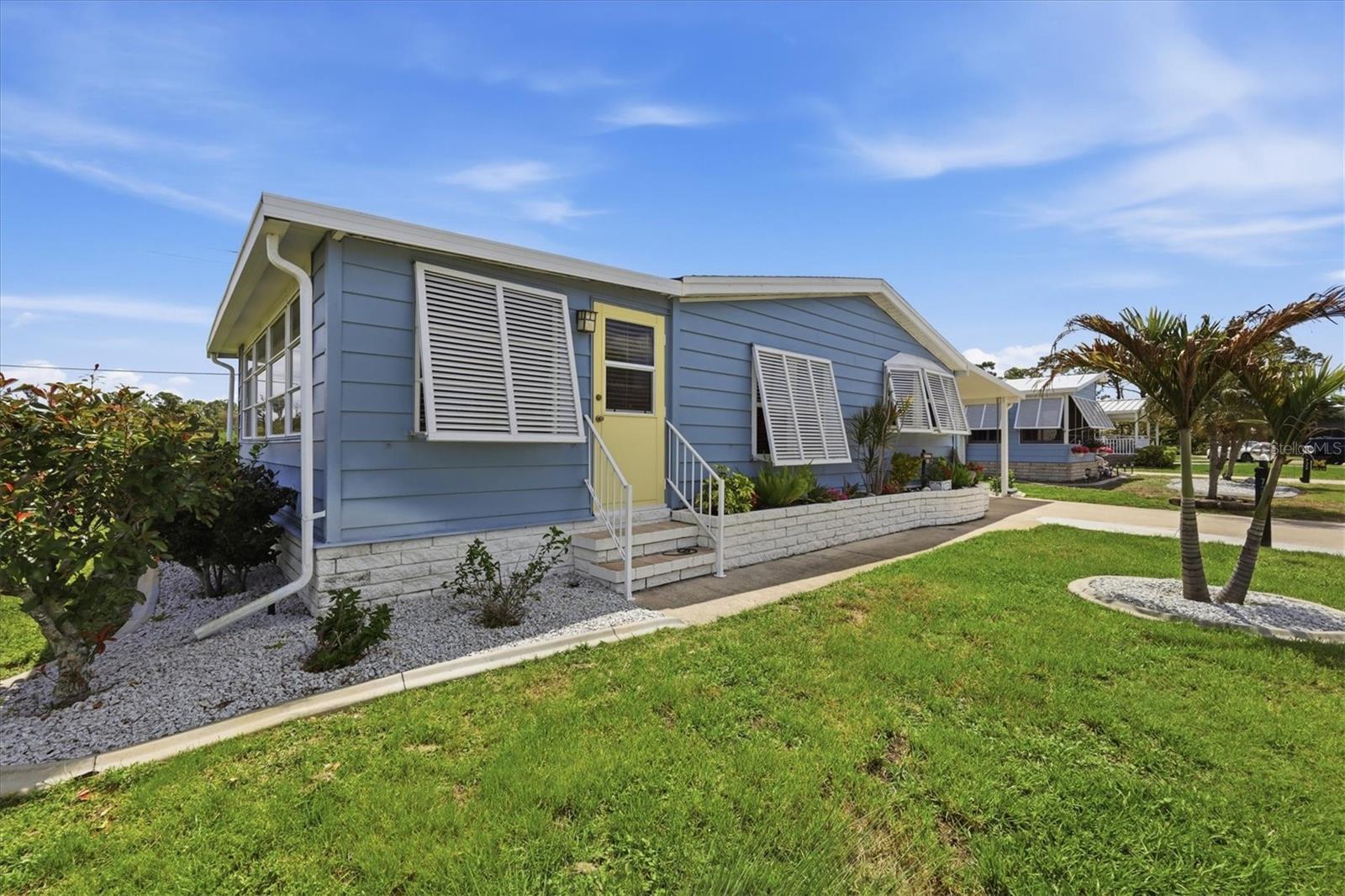 Image 26 of 48 For 727 Butterfield Circle