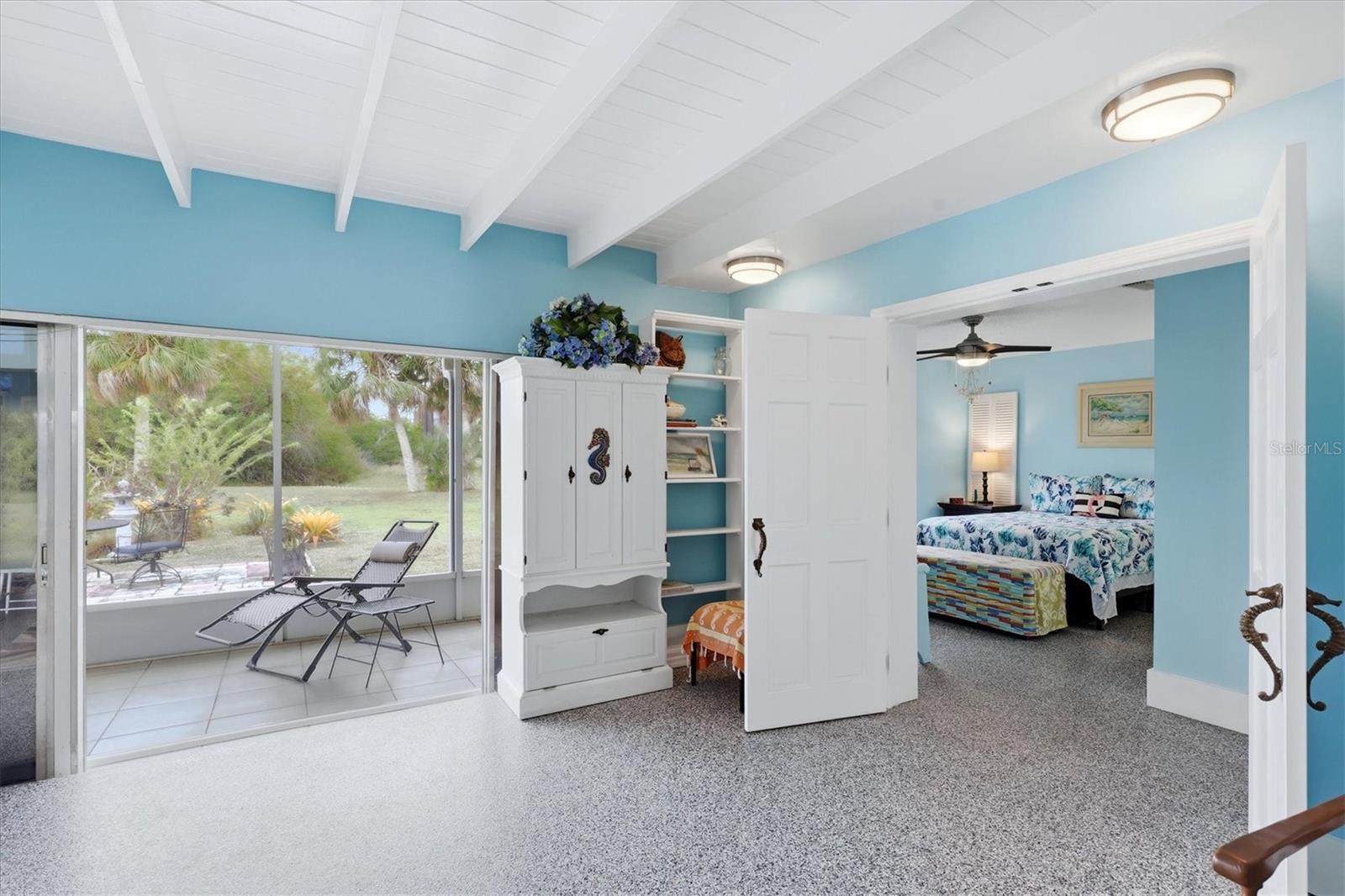 Image 10 of 39 For 12 Golfview Court