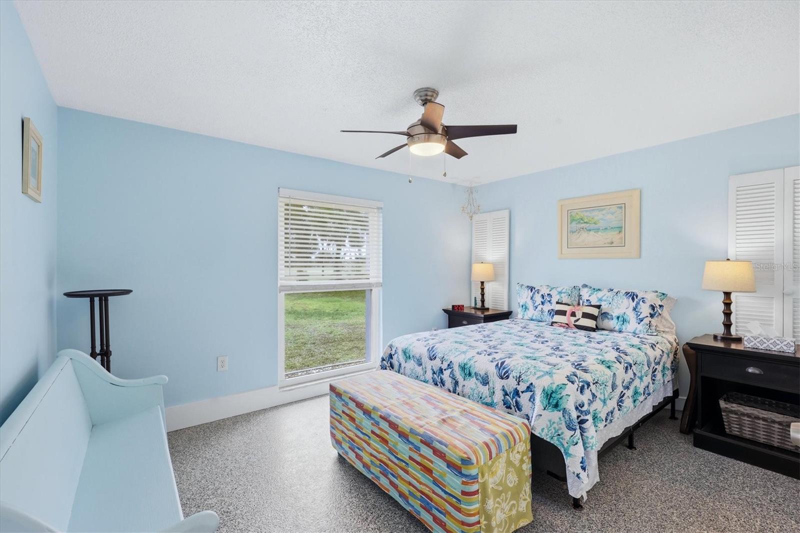 Image 11 of 39 For 12 Golfview Court