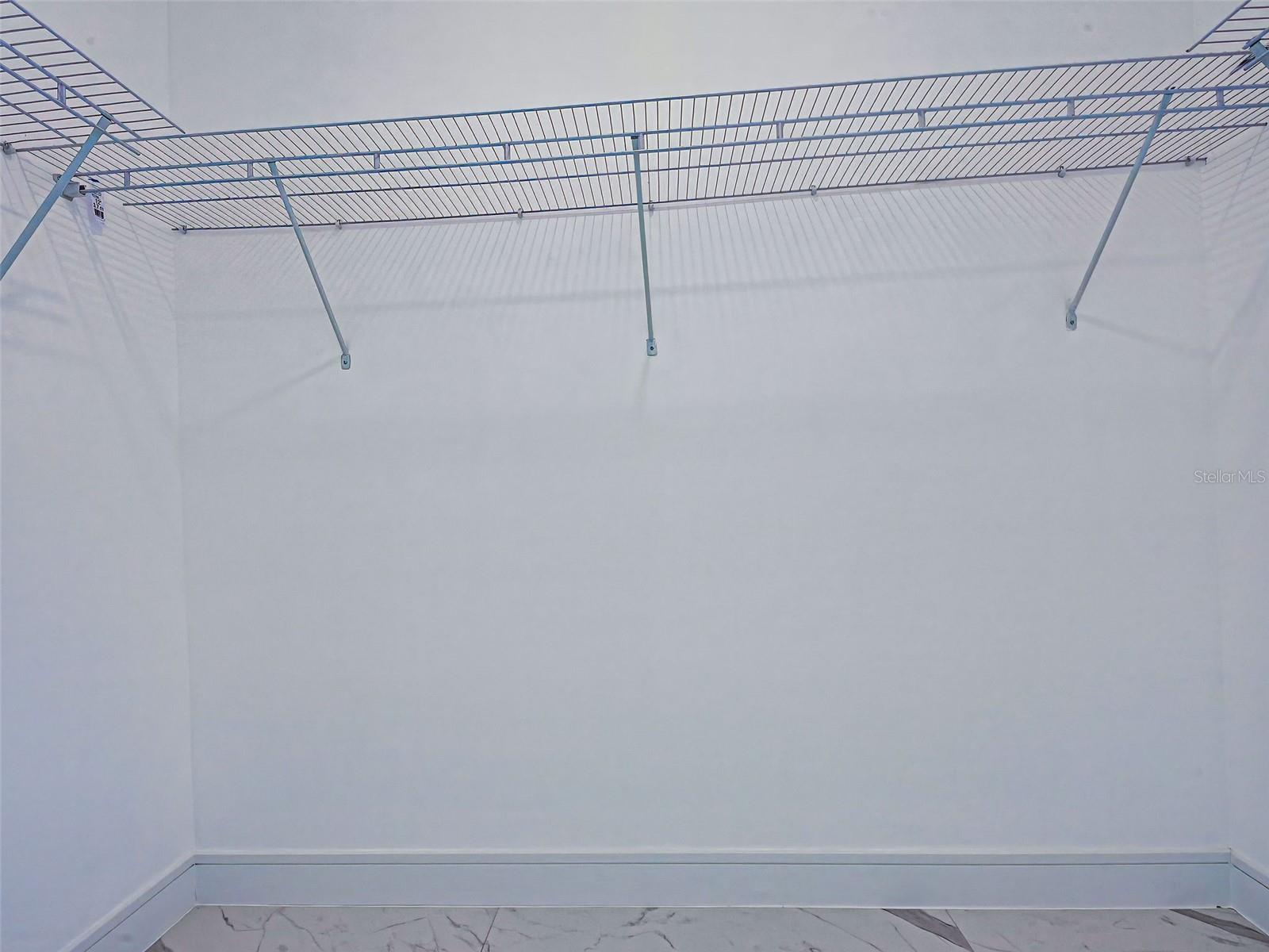 Image 24 of 41 For 165 Ingram Boulevard