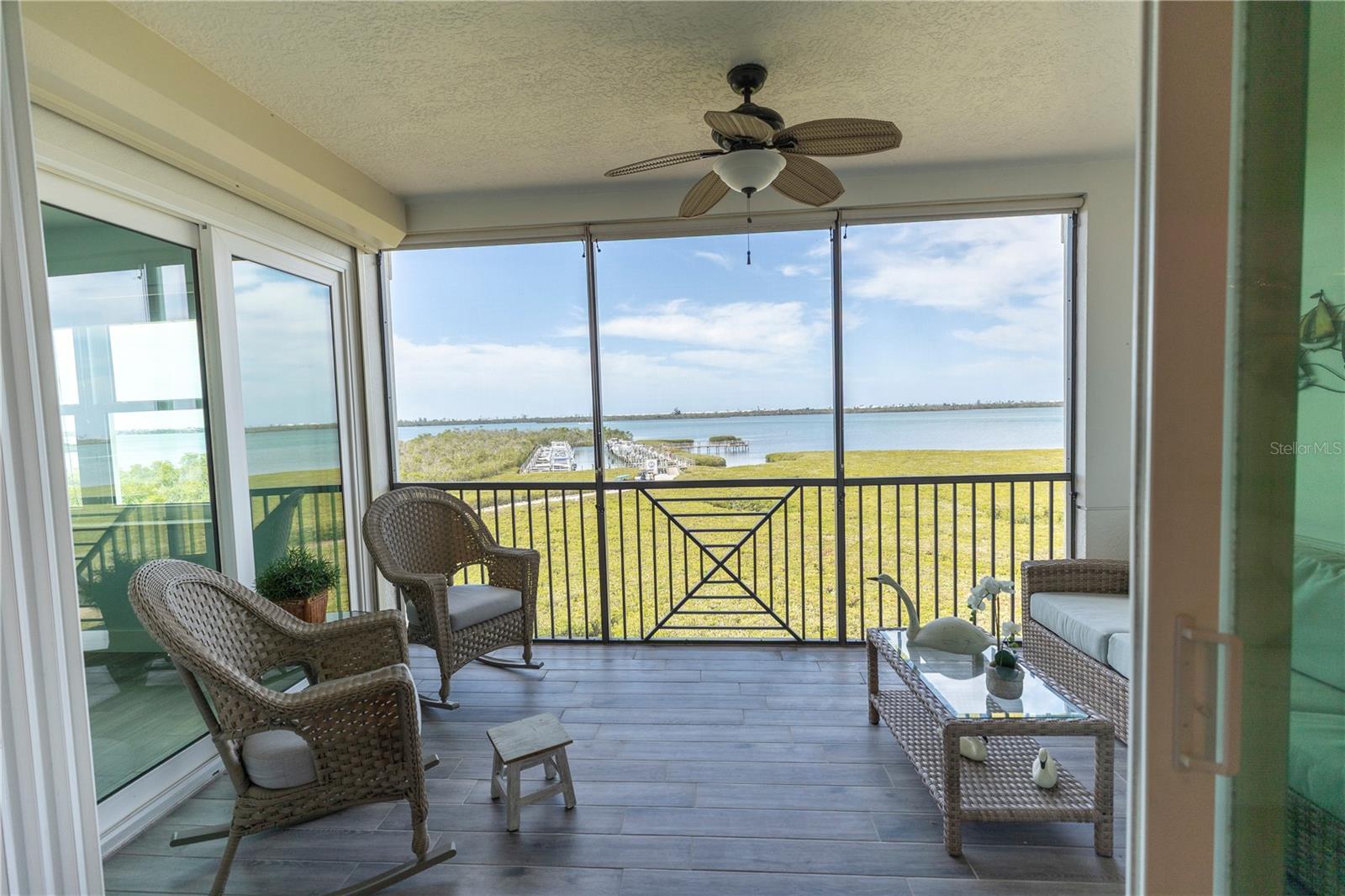 Image 19 of 75 For 9203 Griggs Road D302