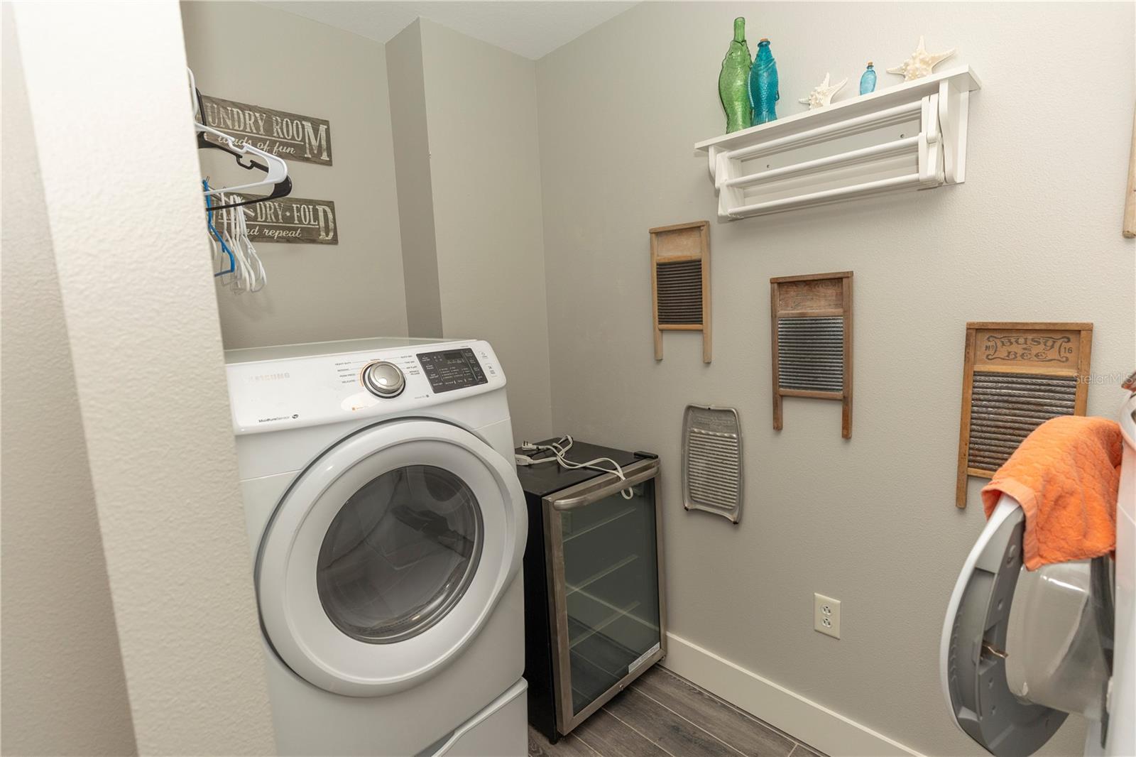 Image 40 of 75 For 9203 Griggs Road D302