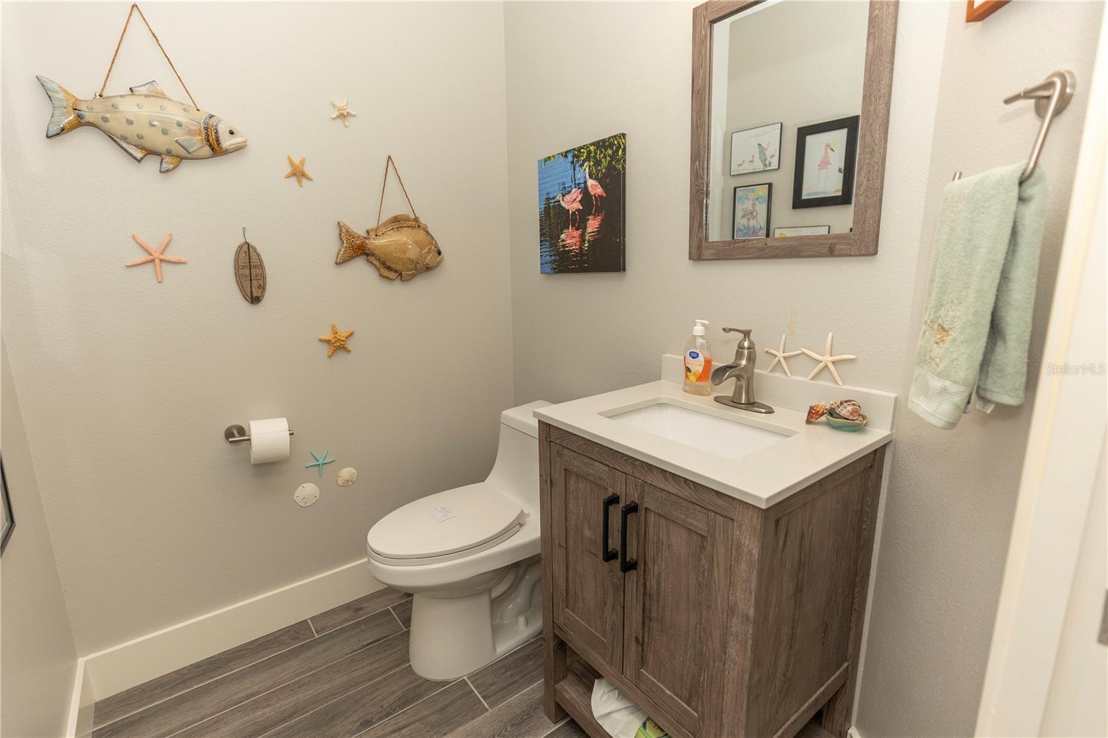 Image 42 of 75 For 9203 Griggs Road D302