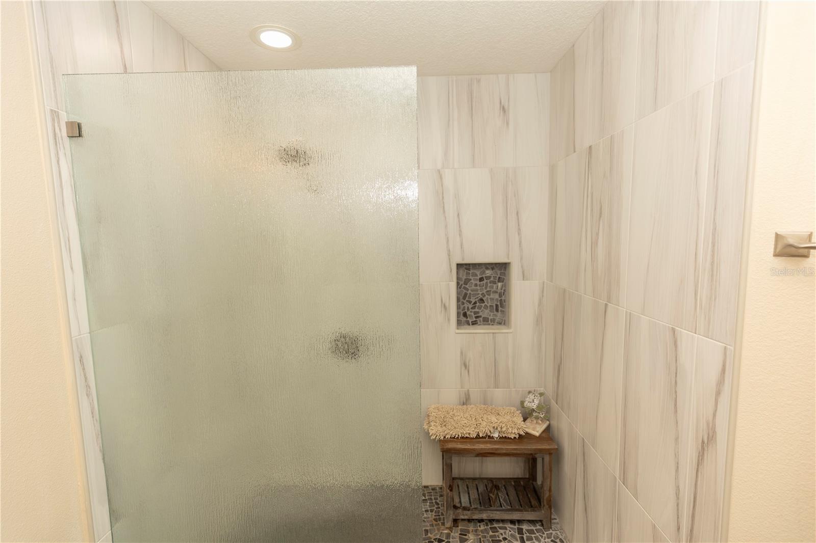 Image 44 of 75 For 9203 Griggs Road D302