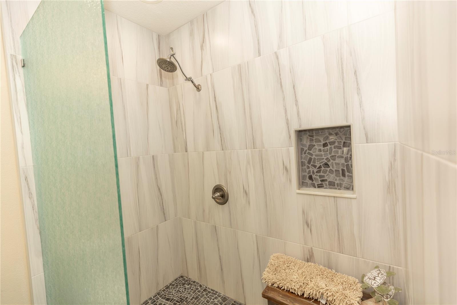 Image 45 of 75 For 9203 Griggs Road D302