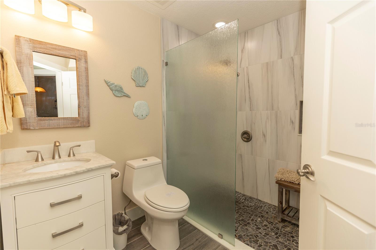 Image 48 of 75 For 9203 Griggs Road D302