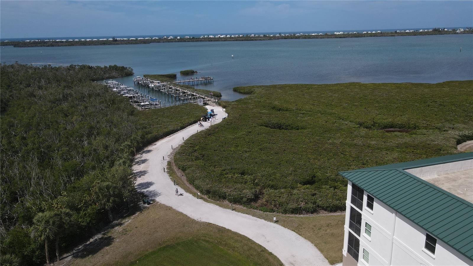 Image 64 of 75 For 9203 Griggs Road D302