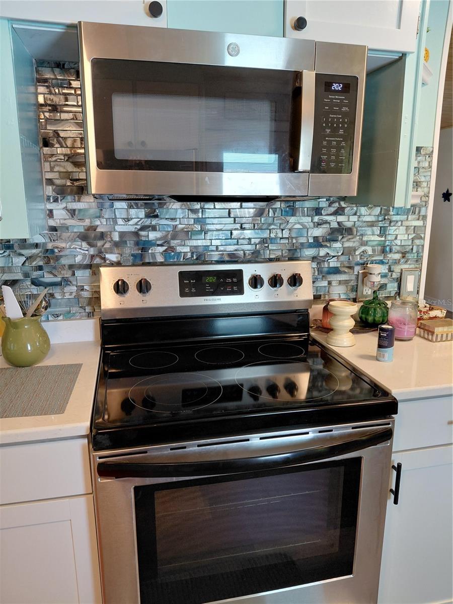 Image 11 of 21 For 1451 Blue Heron Drive