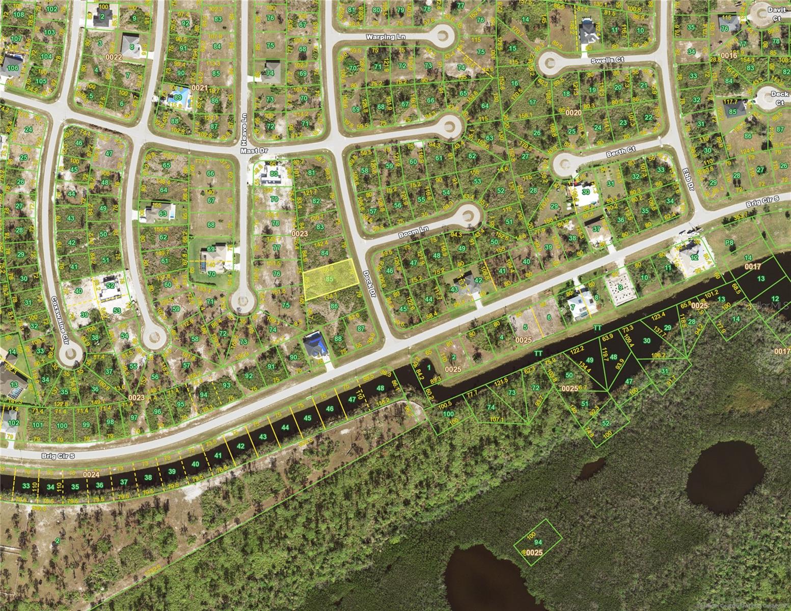 Image 2 of 9 For 8 Dock Drive