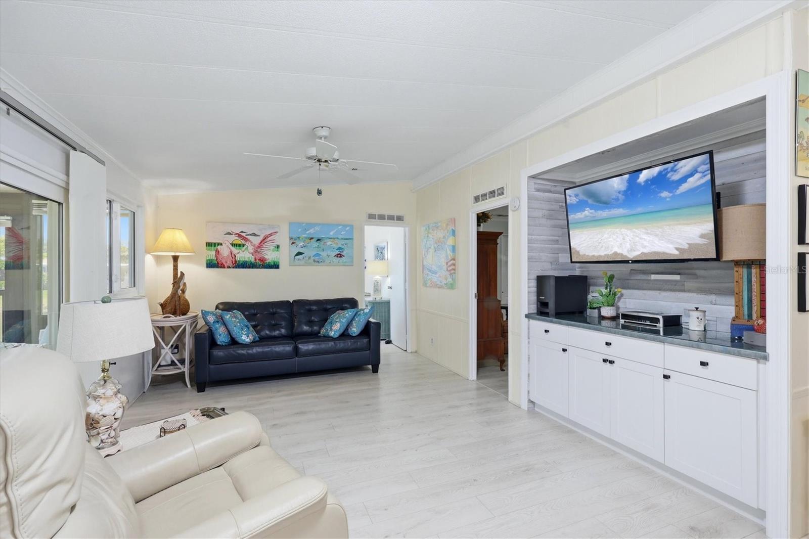 Image 20 of 44 For 743 Summersea Court