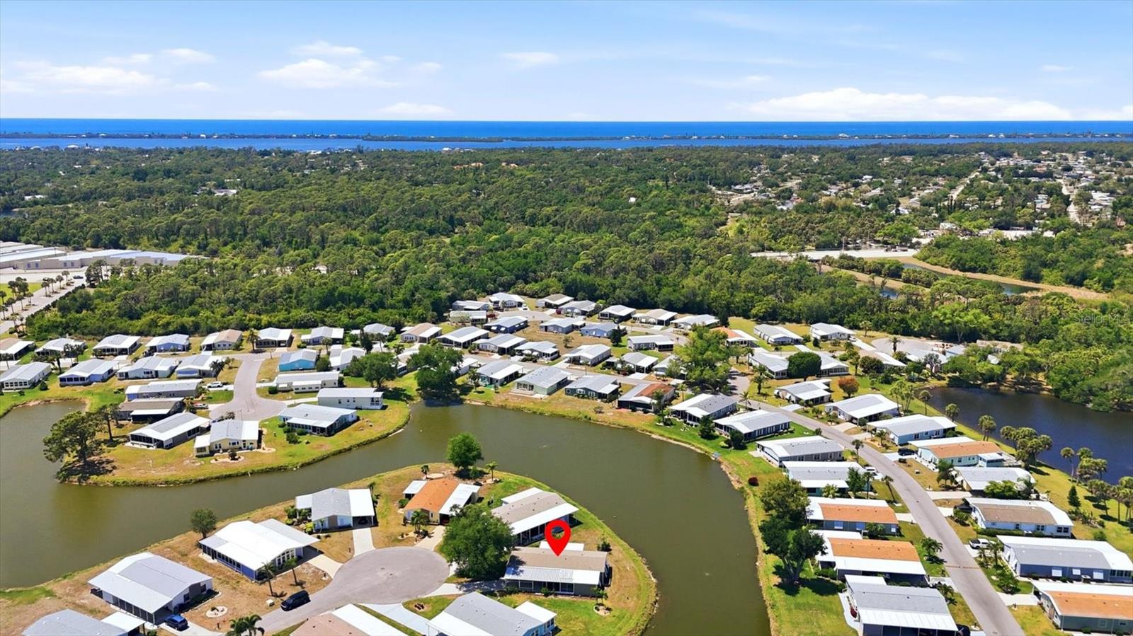 Image 4 of 44 For 743 Summersea Court