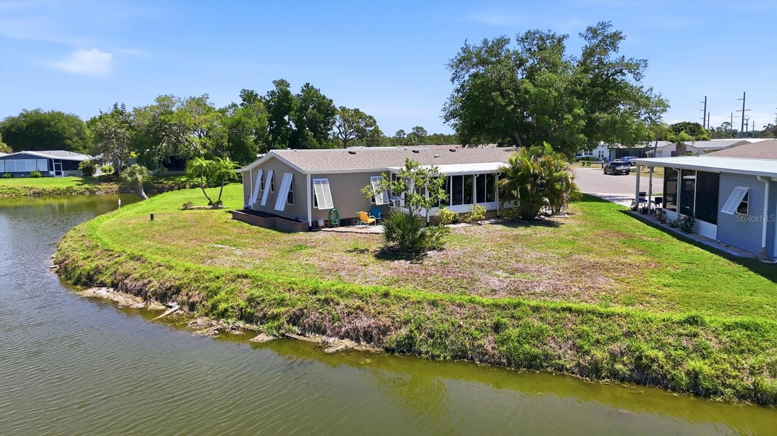 Image 42 of 44 For 743 Summersea Court