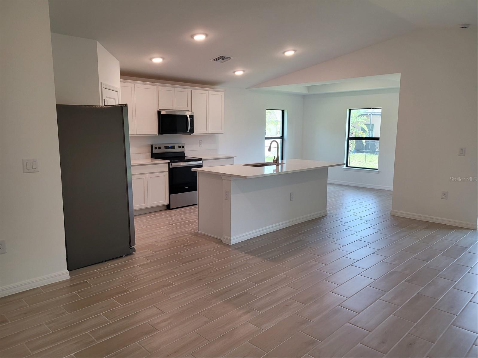 Image 4 of 34 For 11383 Baggot Avenue