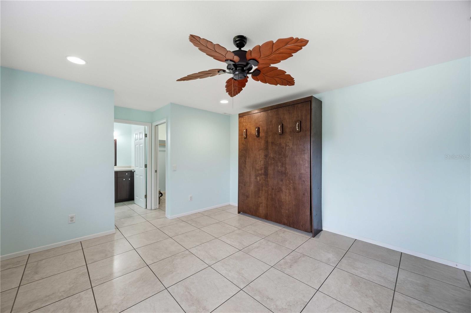 Image 13 of 66 For 917 Church Street