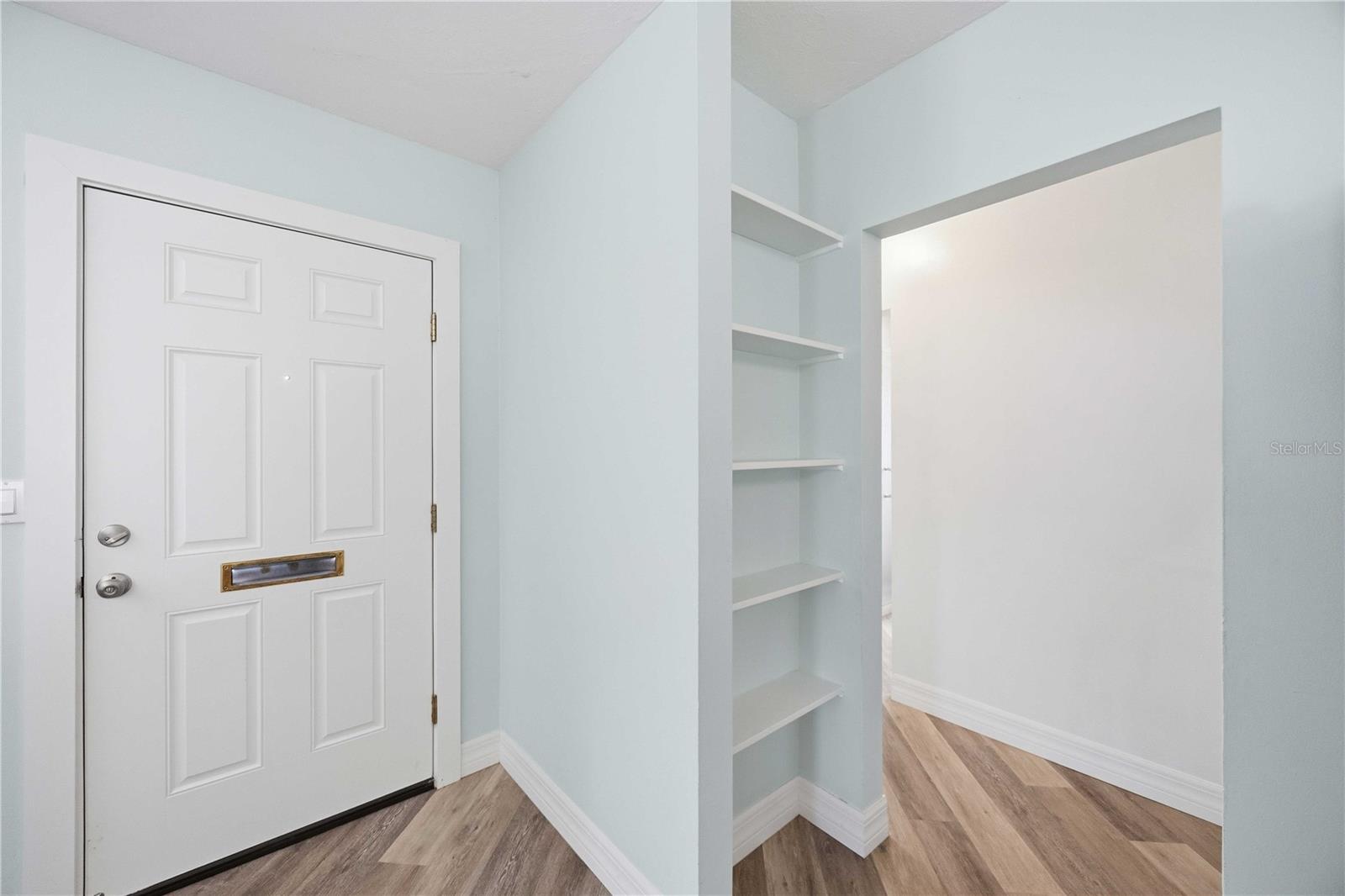 Image 16 of 66 For 917 Church Street