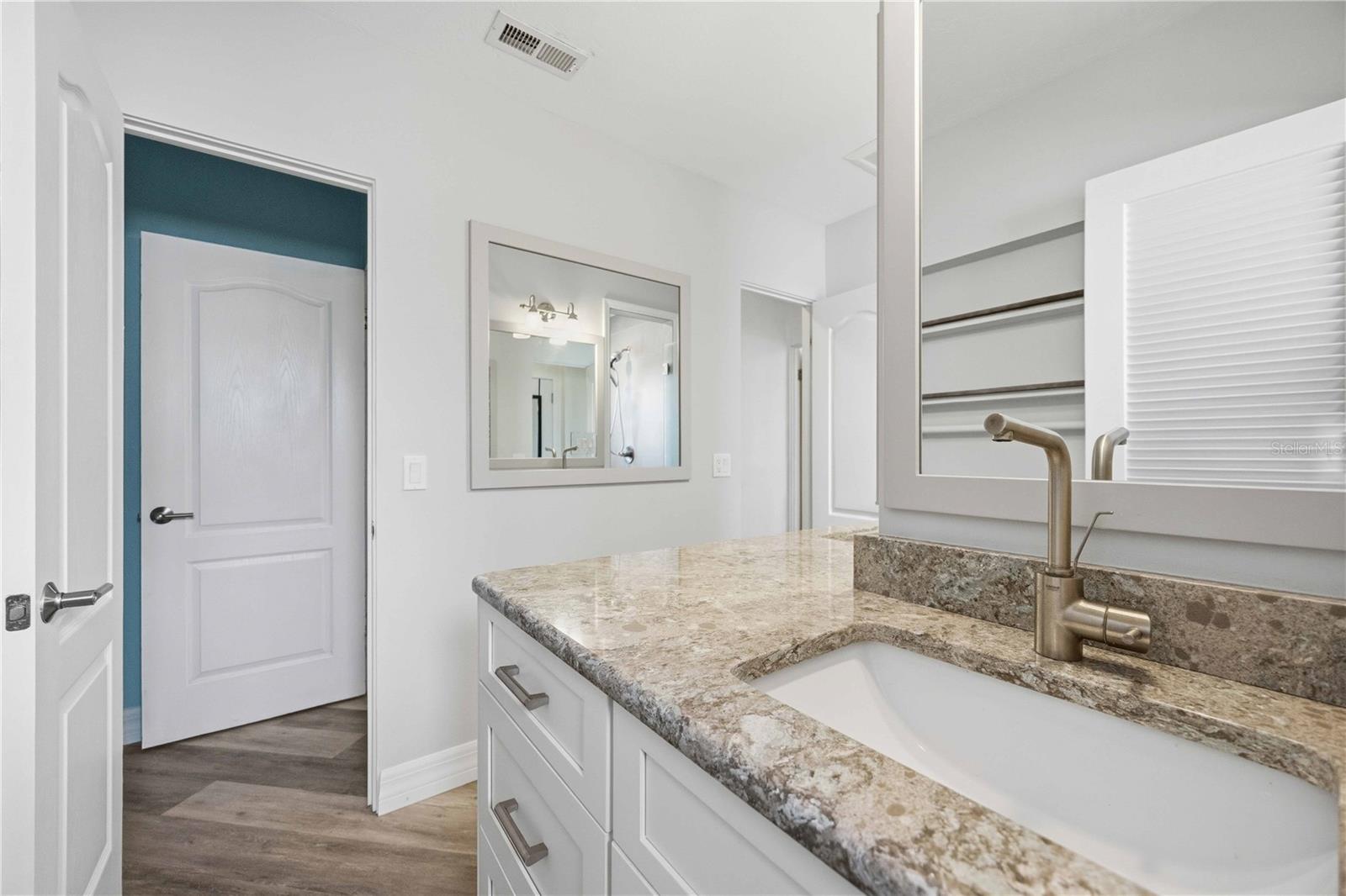 Image 36 of 66 For 917 Church Street