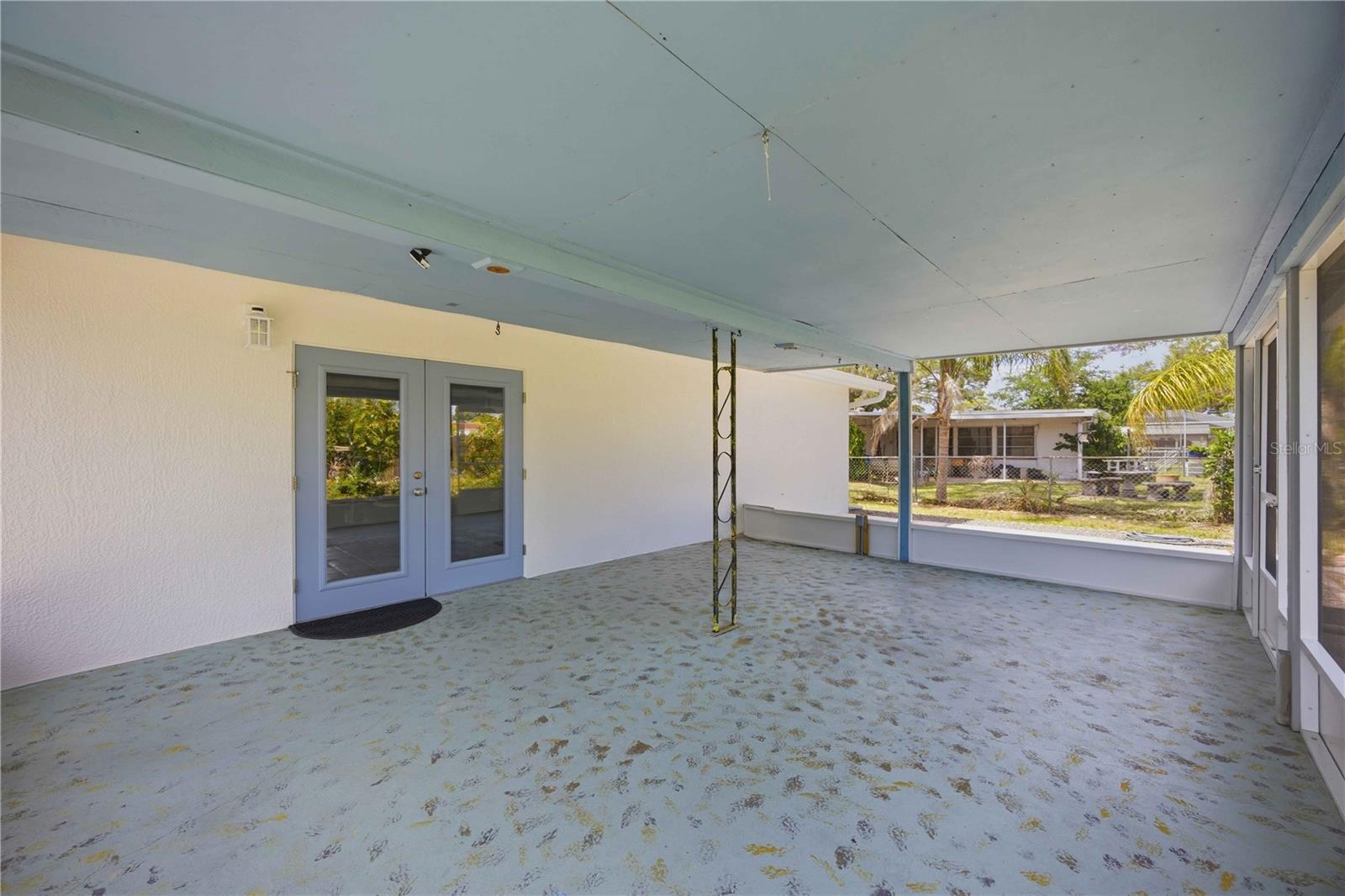 Image 45 of 66 For 917 Church Street