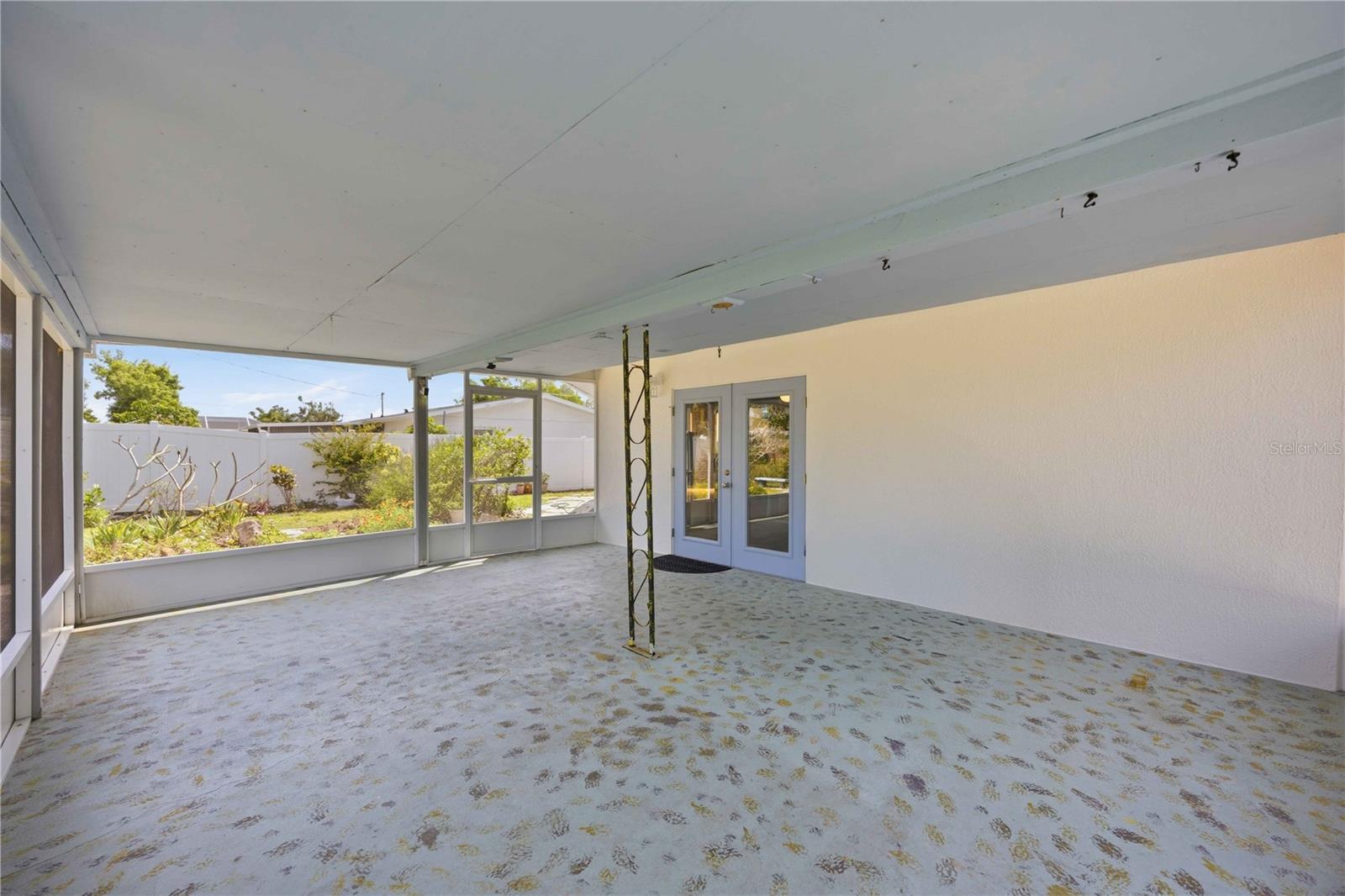 Image 46 of 66 For 917 Church Street