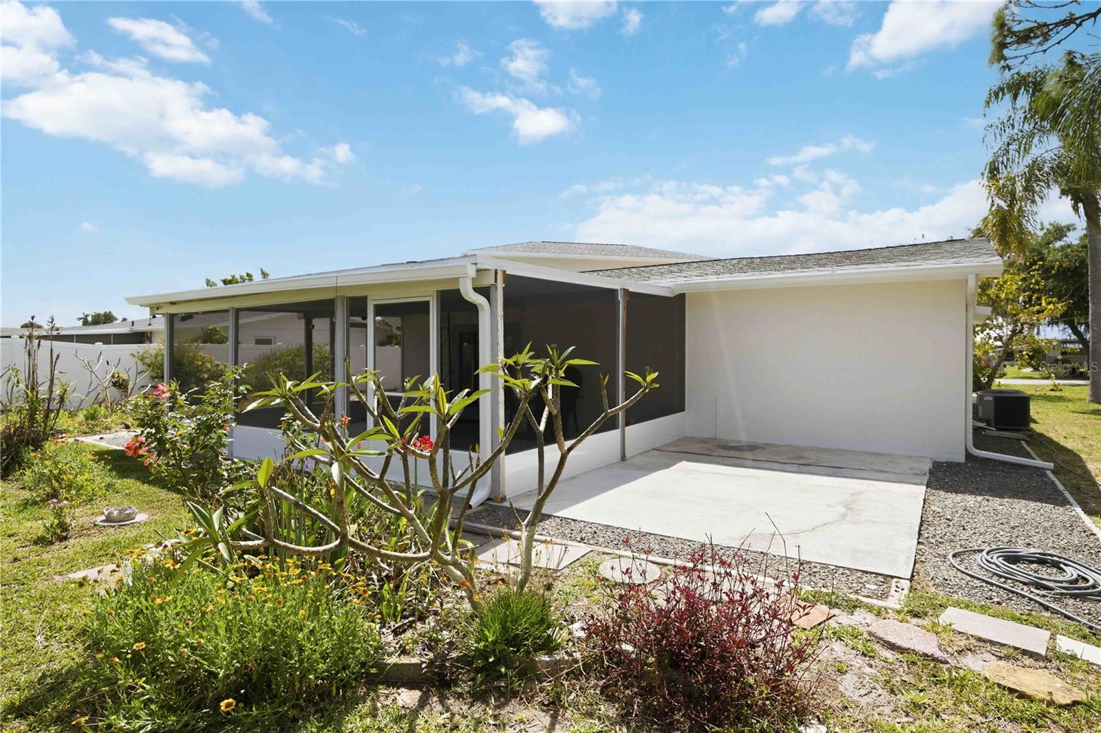 Image 51 of 66 For 917 Church Street