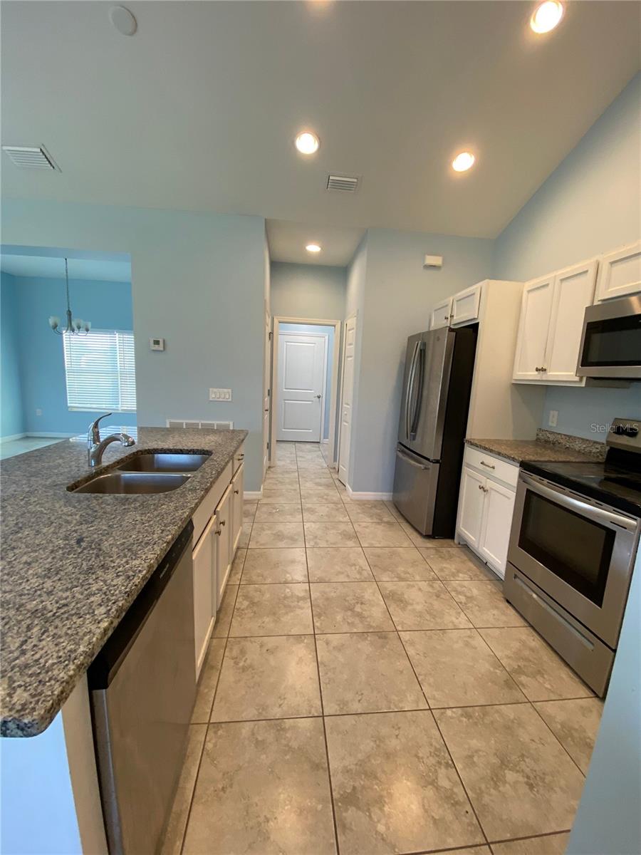 Image 11 of 31 For 18235 Eau Gallie Circle