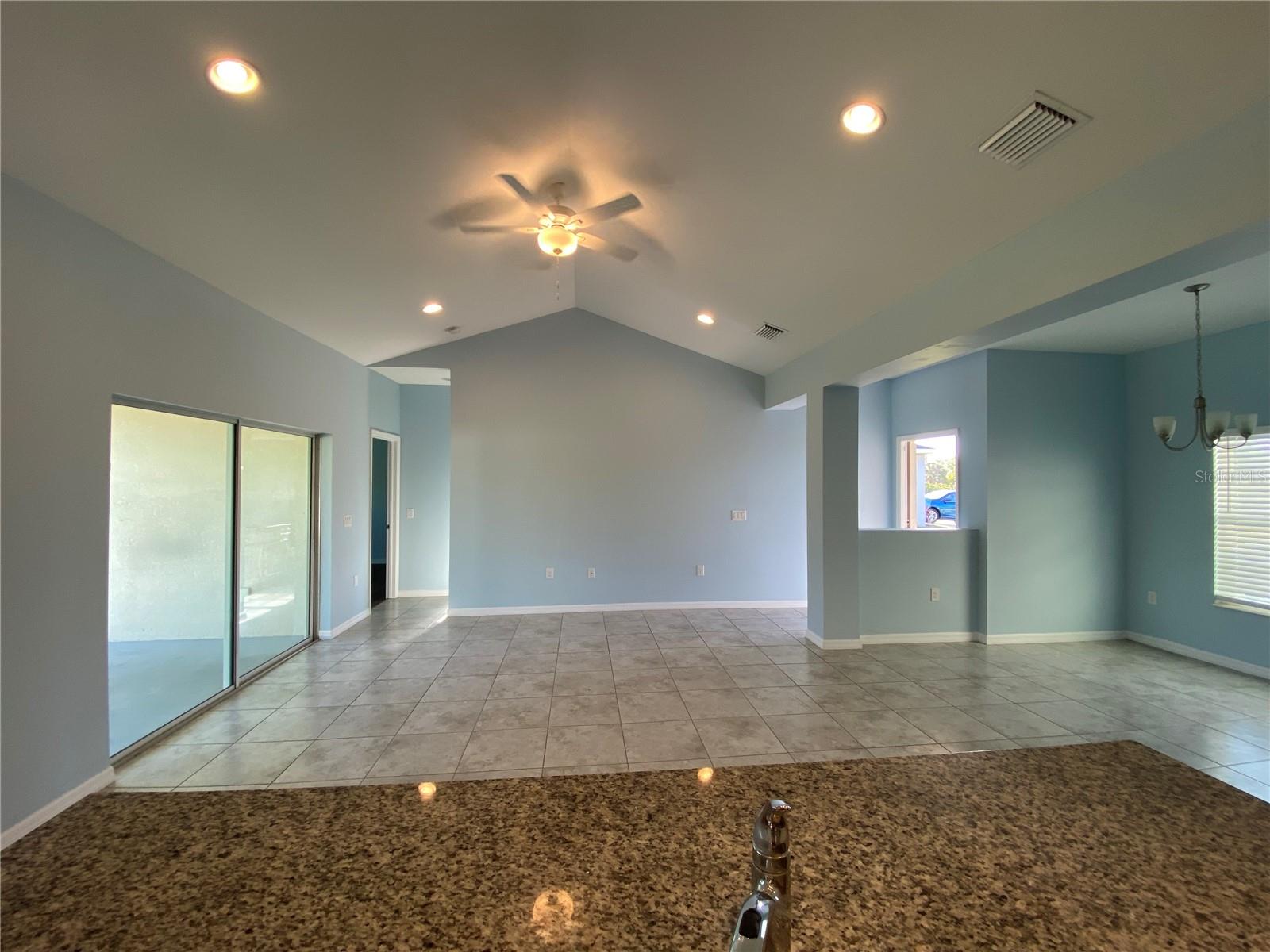 Image 12 of 31 For 18235 Eau Gallie Circle