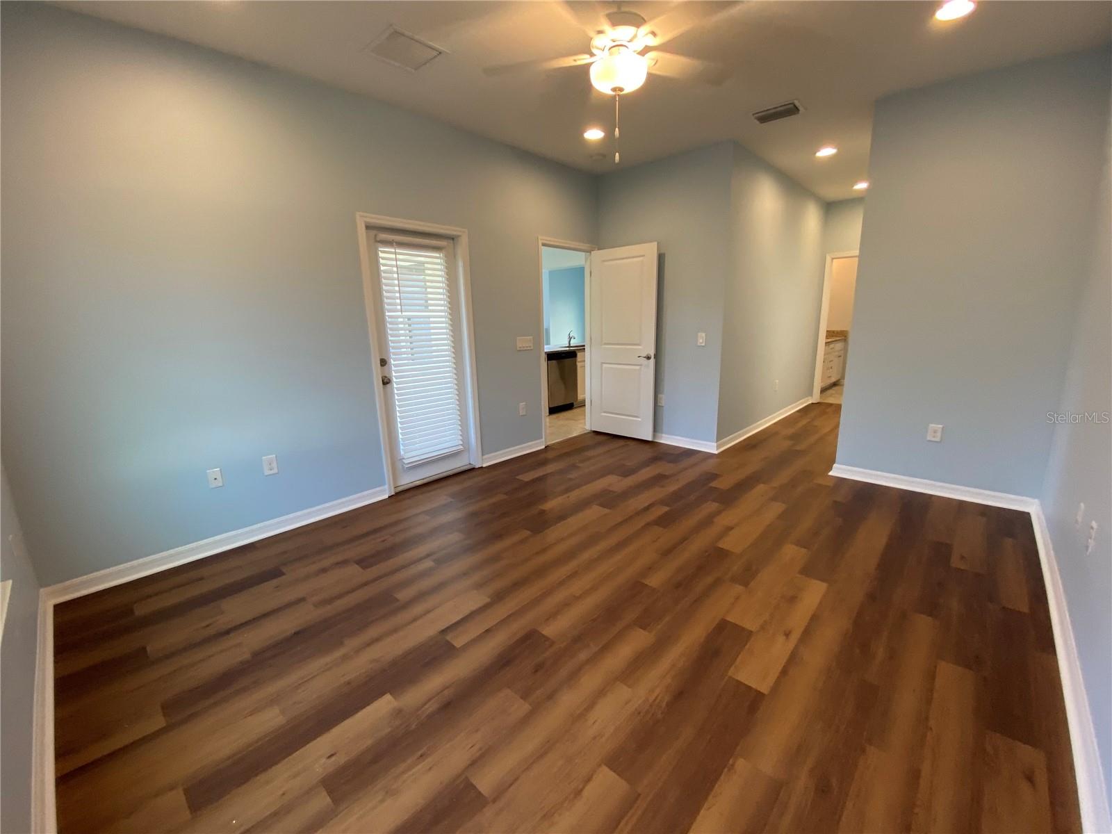 Image 21 of 31 For 18235 Eau Gallie Circle