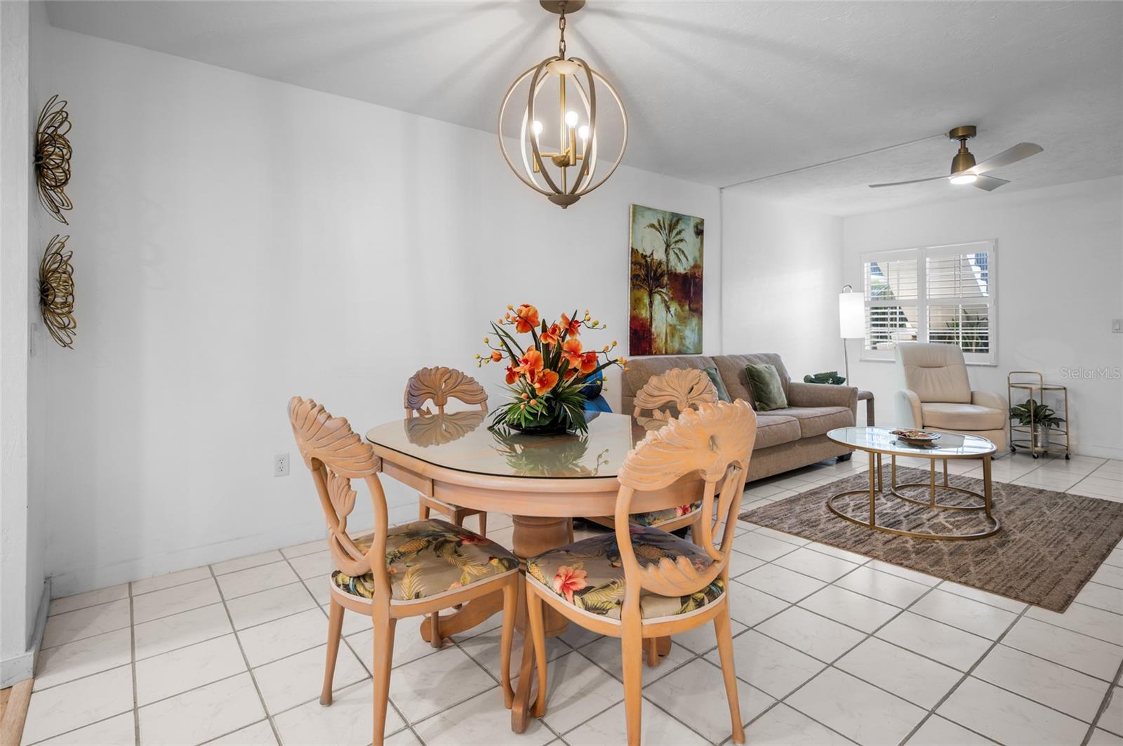 Image 11 of 32 For 1531 Placida Road 1-103