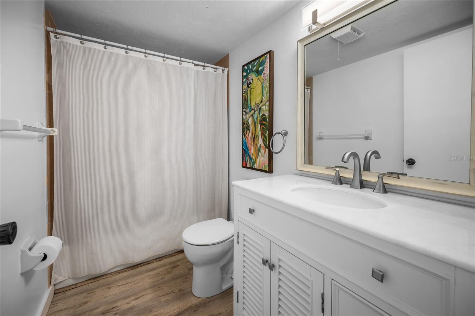 Image 24 of 32 For 1531 Placida Road 1-103