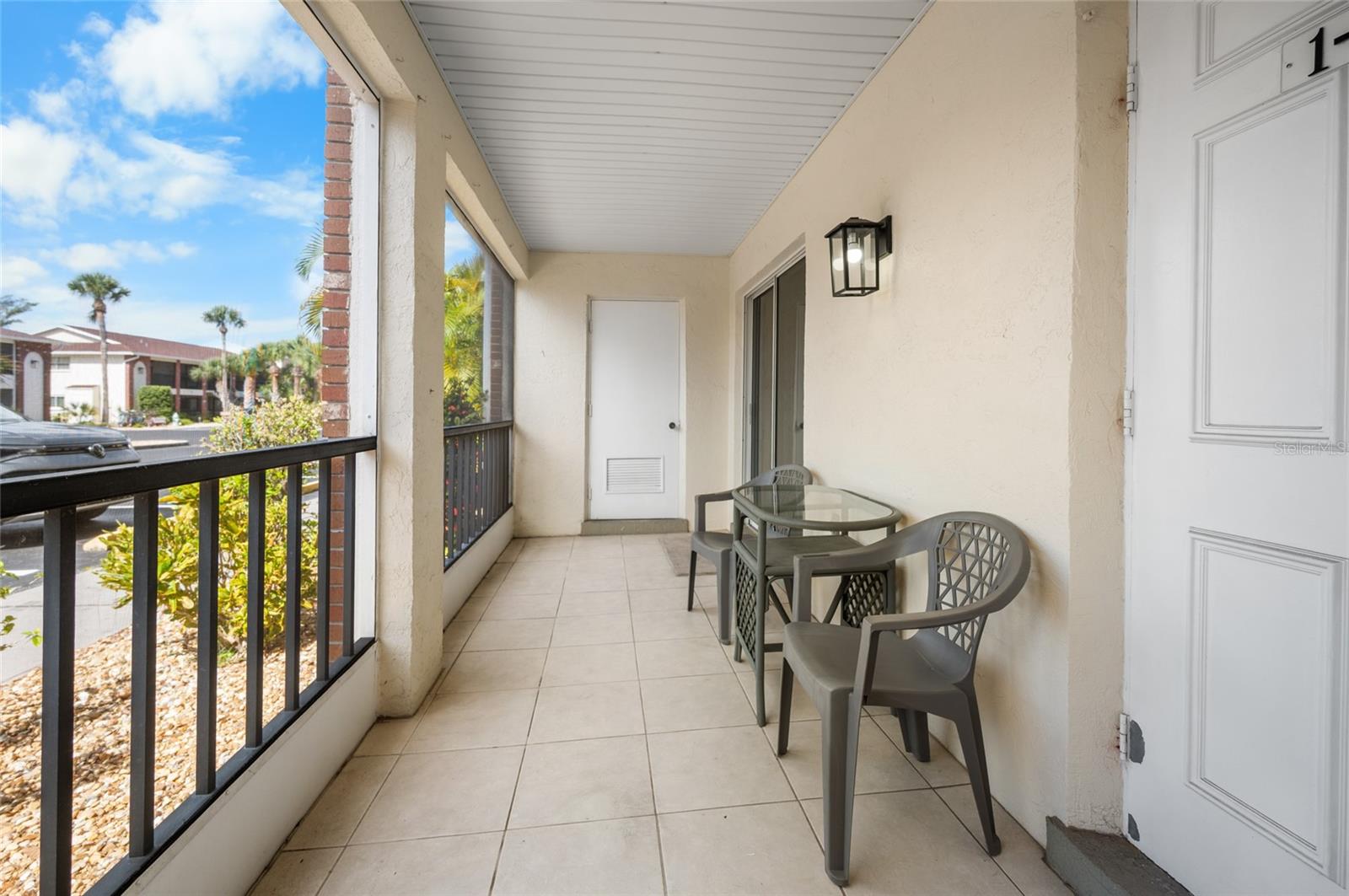 Image 3 of 32 For 1531 Placida Road 1-103