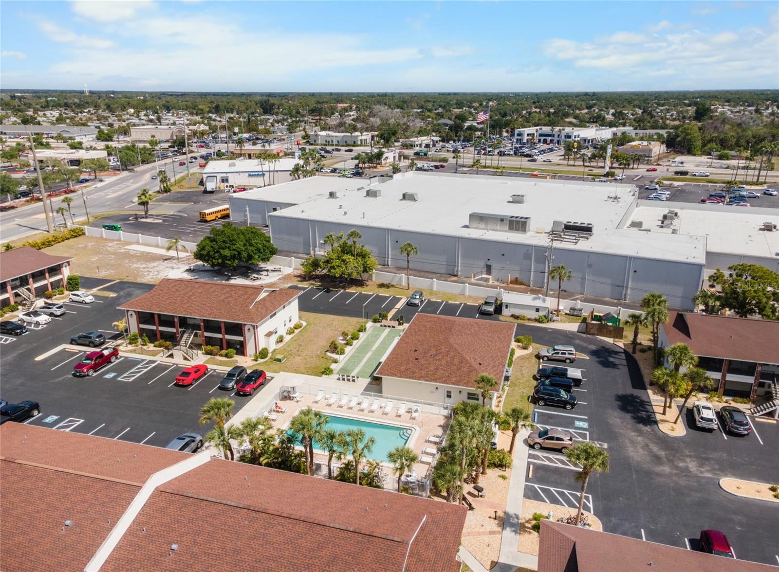 Image 31 of 32 For 1531 Placida Road 1-103