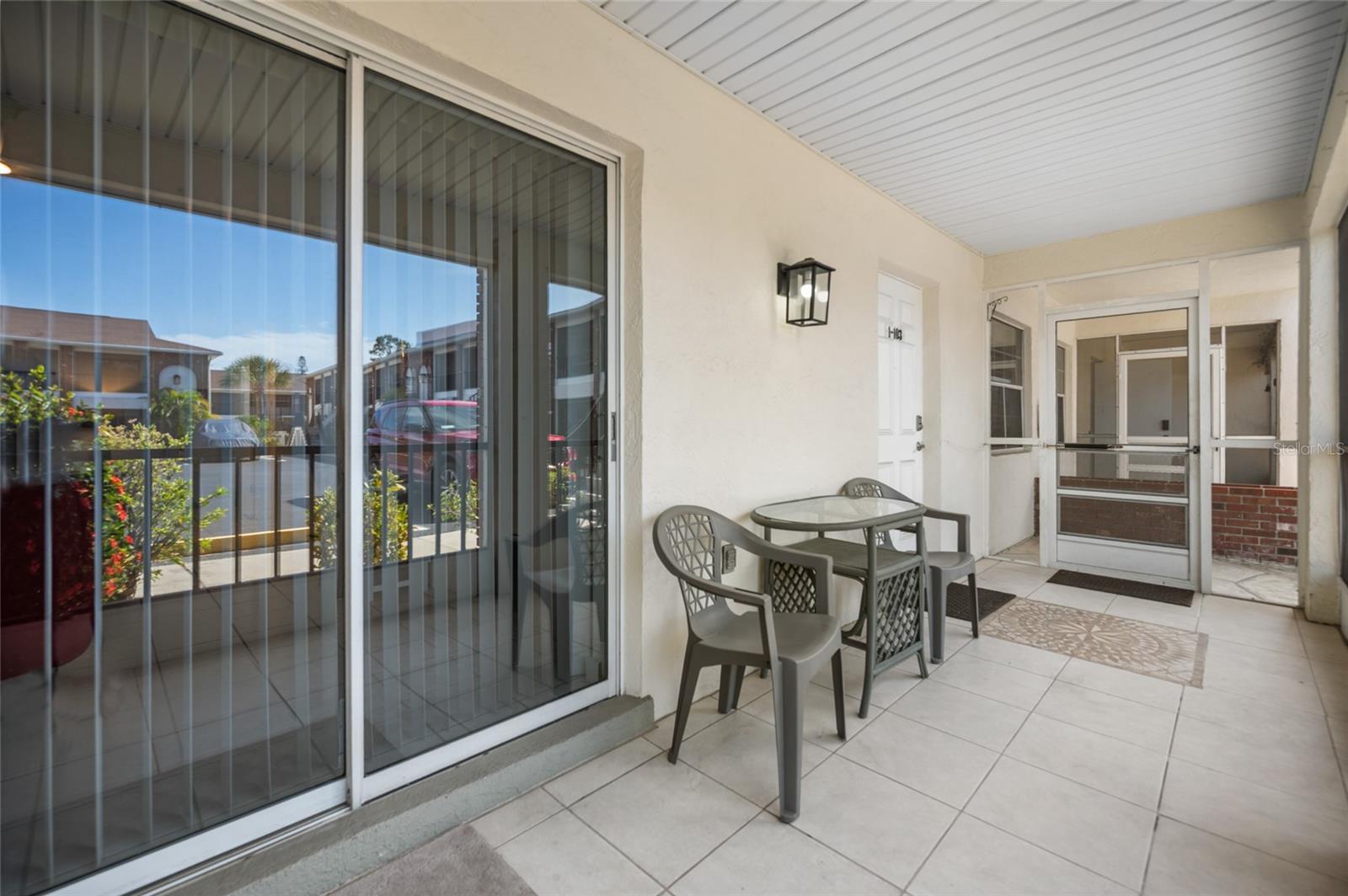 Image 4 of 32 For 1531 Placida Road 1-103