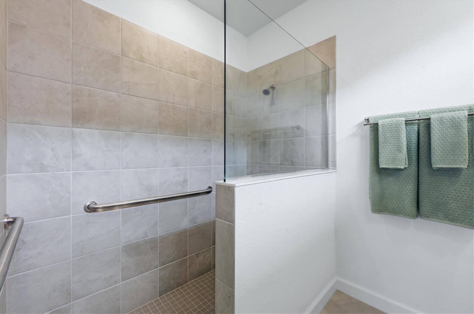 Image 27 of 47 For 8692 Coco Bay Boulevard