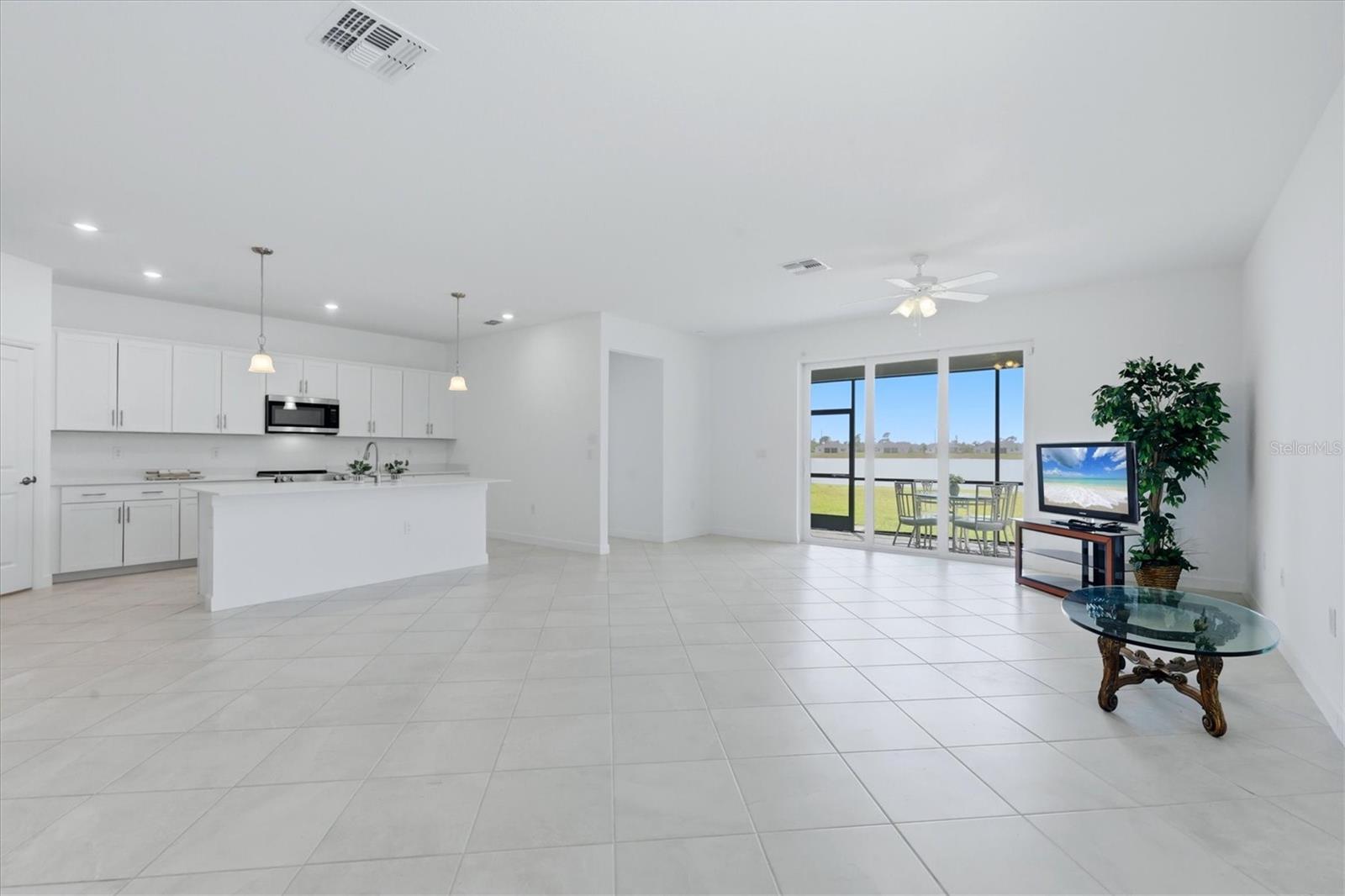 Image 9 of 47 For 8692 Coco Bay Boulevard