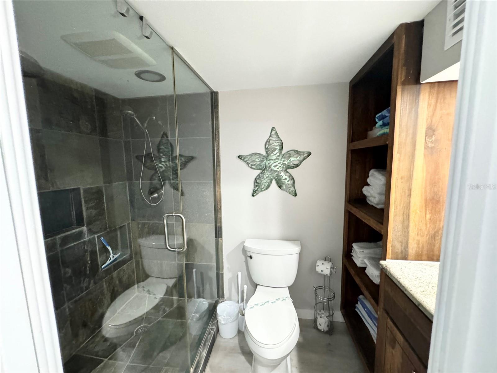 Image 20 of 26 For 1255 Tarpon Center Drive 612