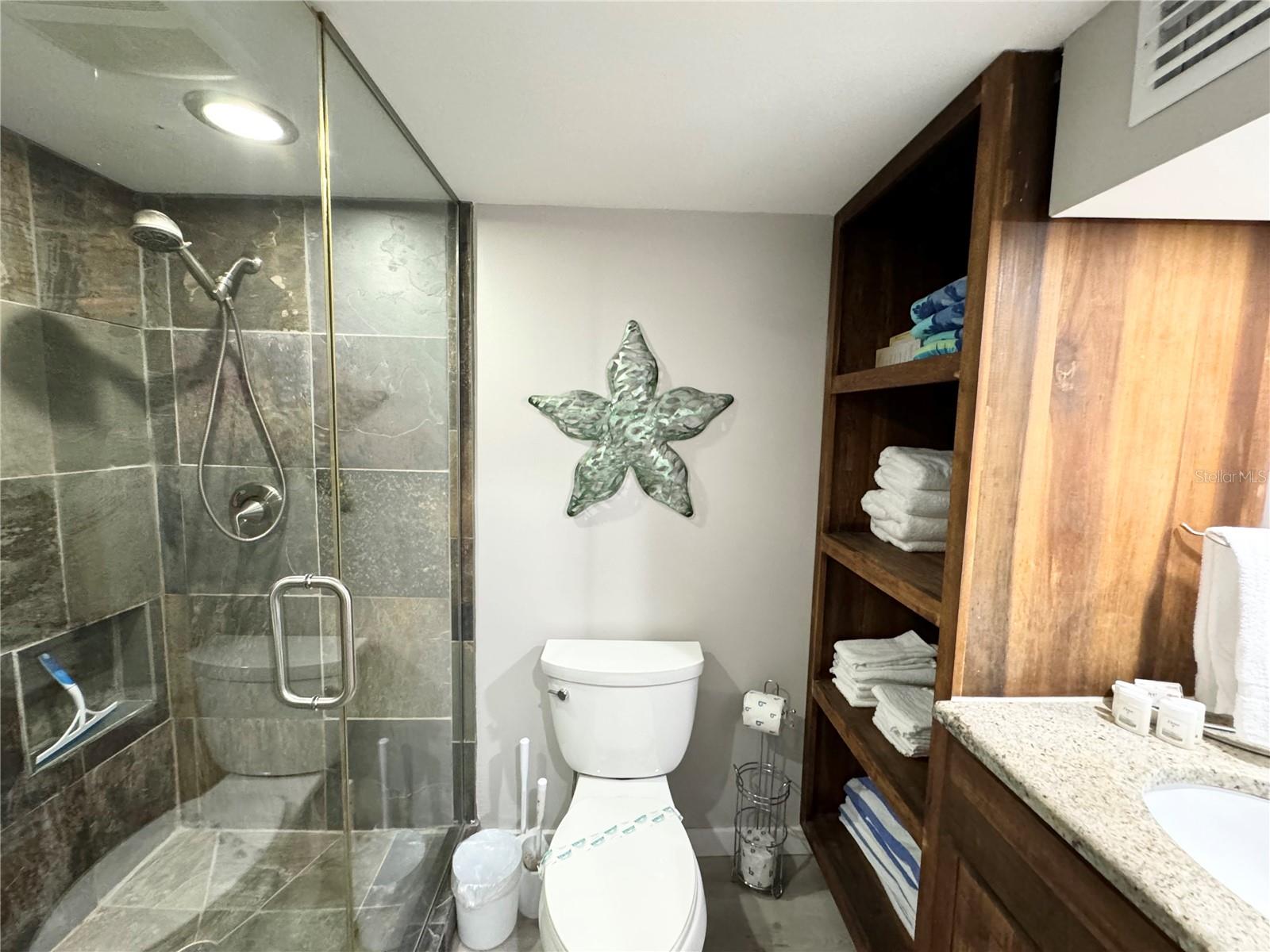 Image 8 of 26 For 1255 Tarpon Center Drive 612