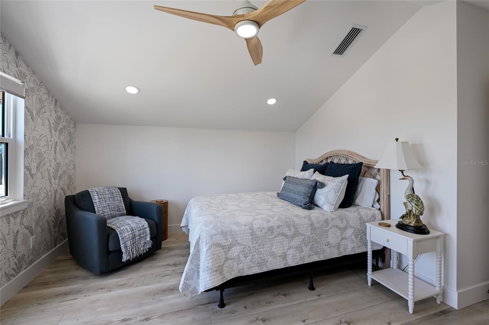 Image 31 of 35 For 525 Gaspar Drive