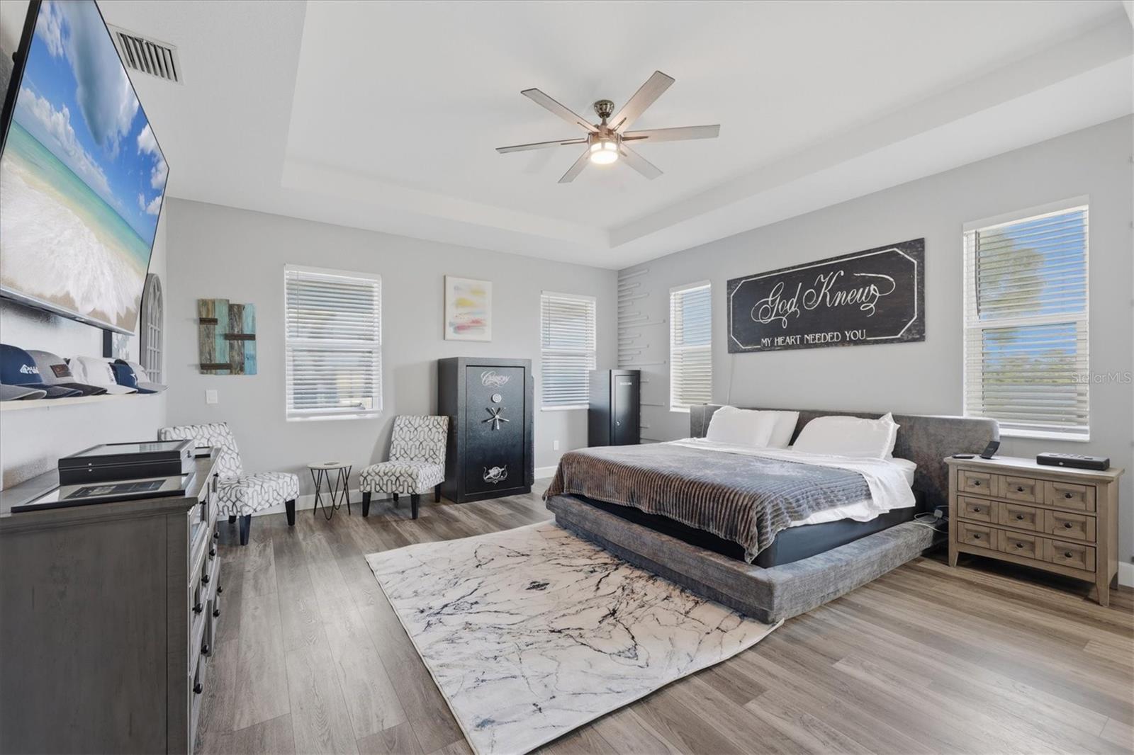 Image 18 of 44 For 20 Brig Circle E