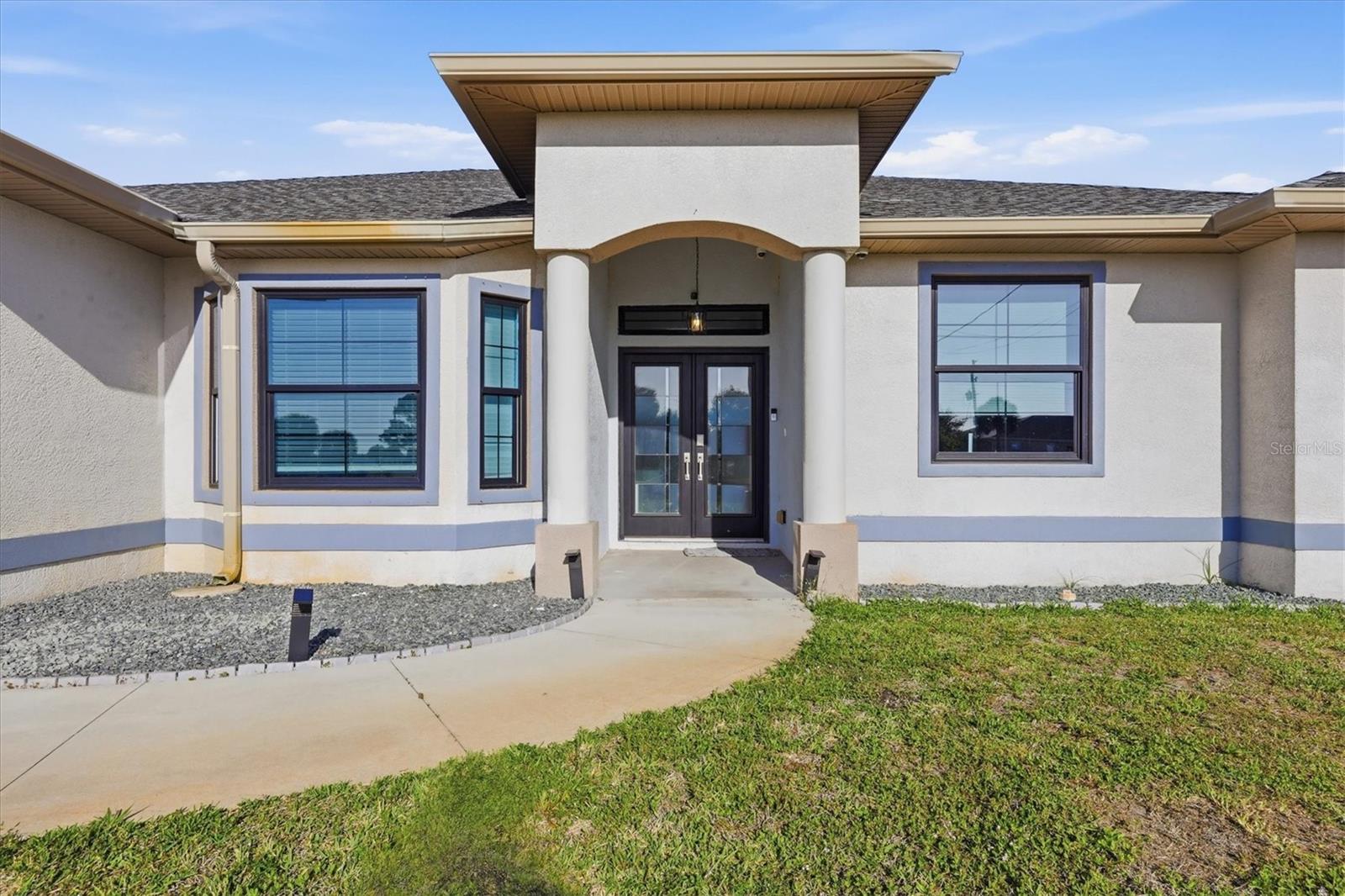 Image 2 of 44 For 20 Brig Circle E