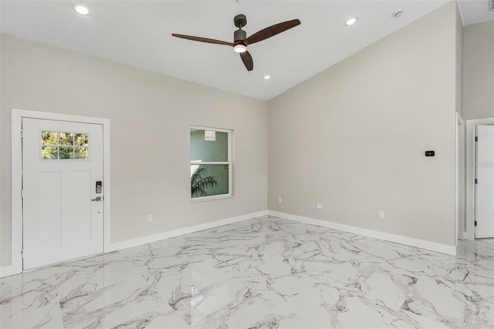 Image 11 of 25 For 19053 Wilton Avenue