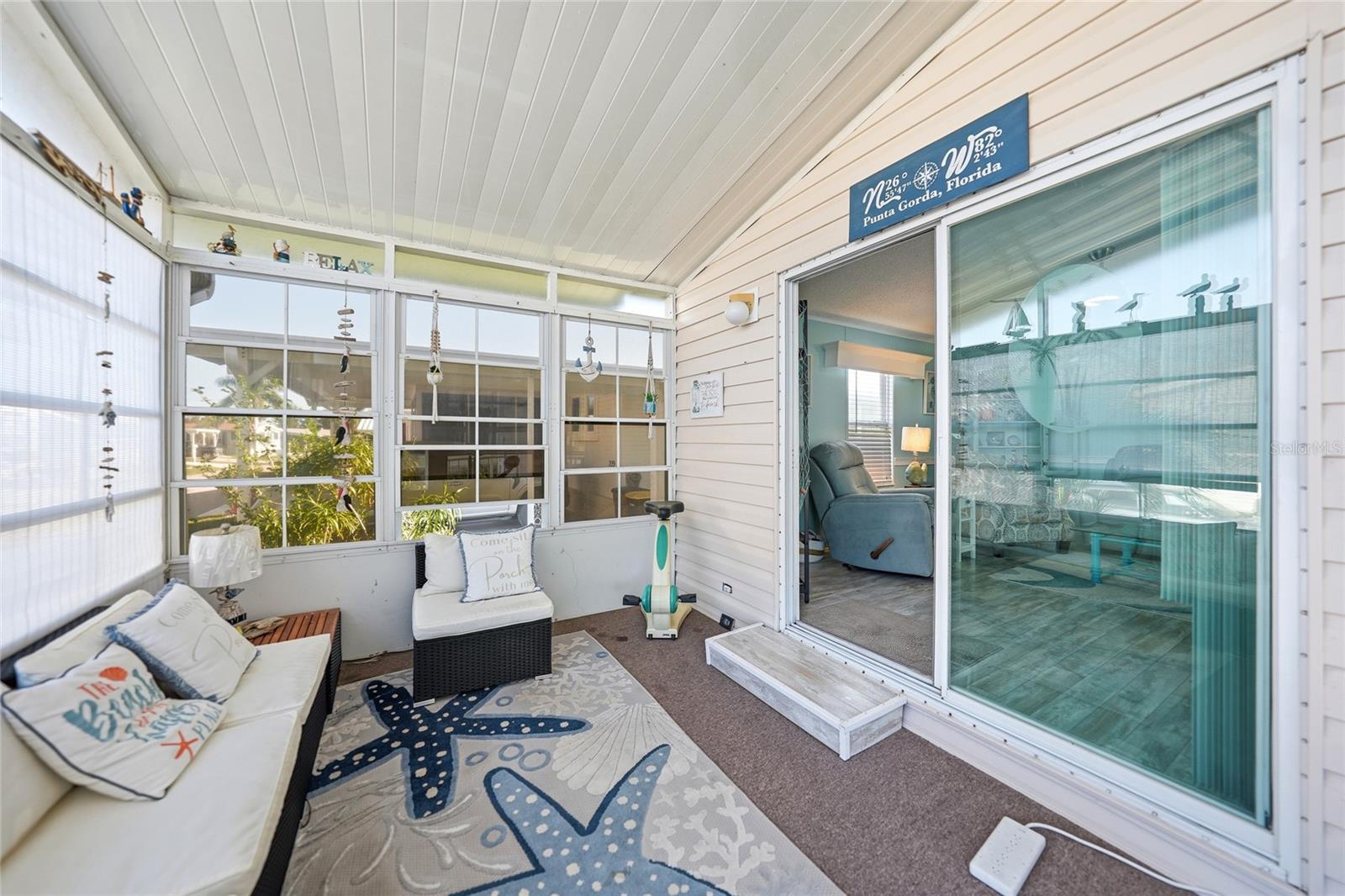 Image 25 of 60 For 701 Aqui Esta Drive 230