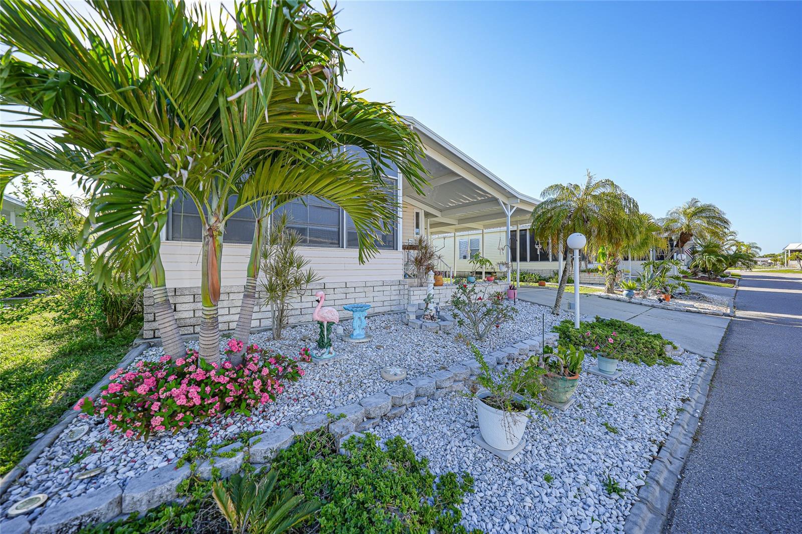 Image 29 of 60 For 701 Aqui Esta Drive 230