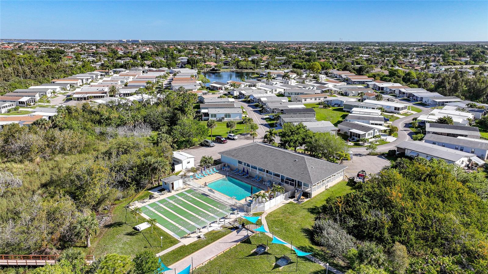 Image 40 of 60 For 701 Aqui Esta Drive 230